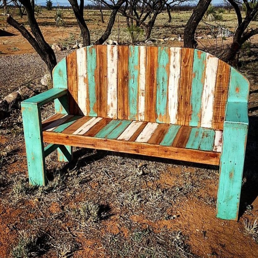 Easy pallet furniture projects for beginners 37