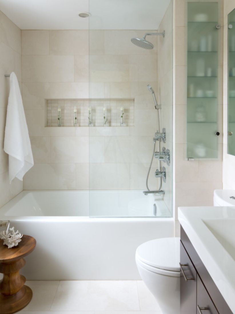 Half wall shower for your small bathroom design ideas 04