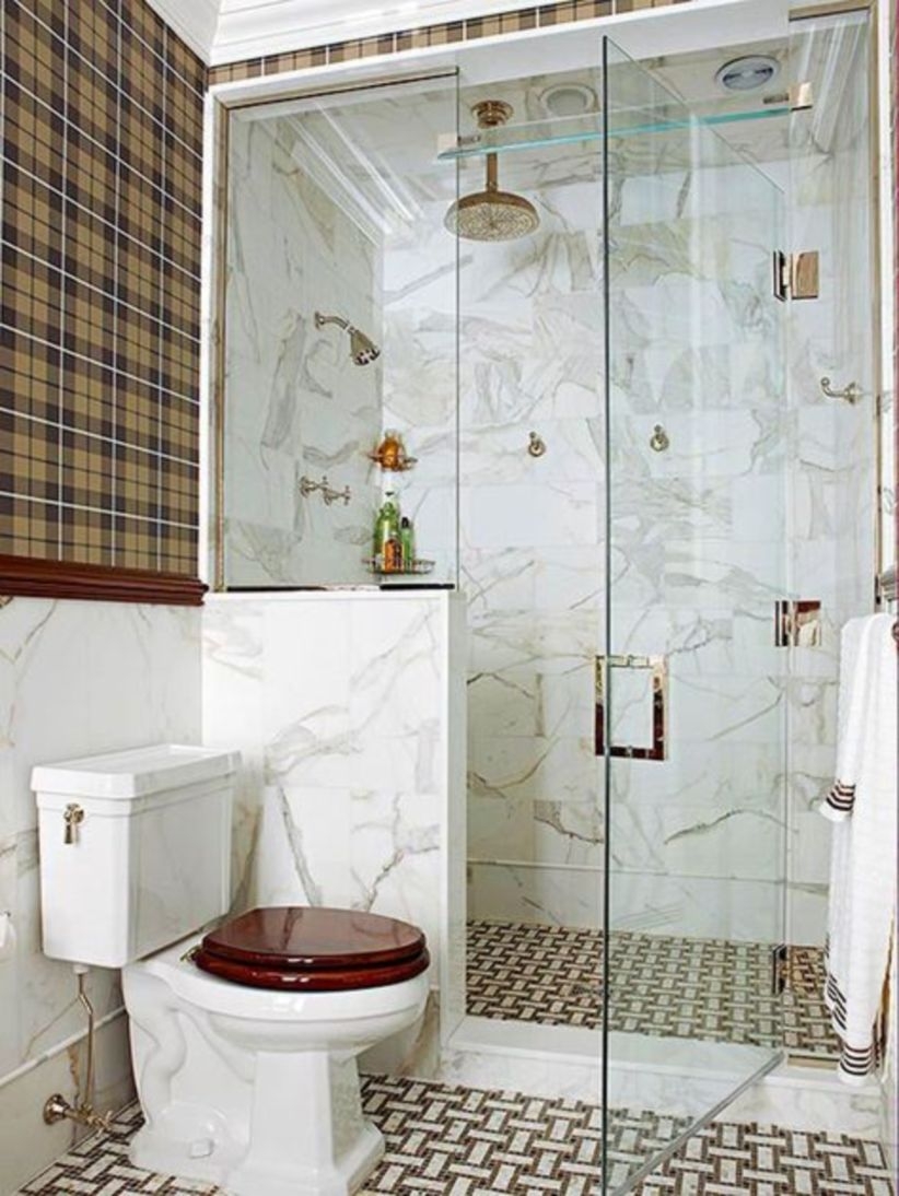 Half wall shower for your small bathroom design ideas 17