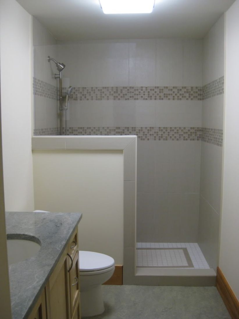 Half wall shower for your small bathroom design ideas 34