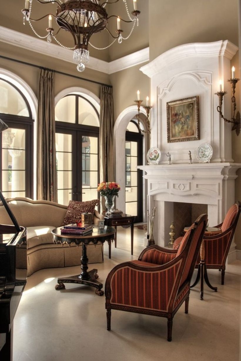 High ceilings accent wall with traditional and classic look 09
