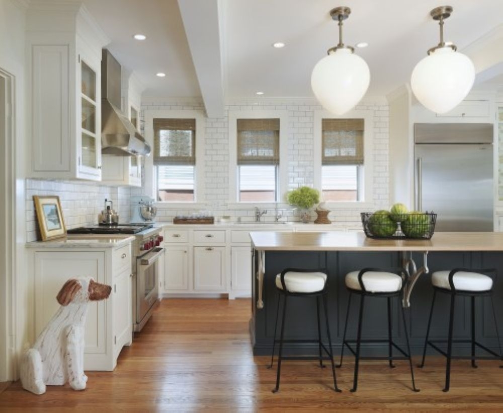 High ceilings accent wall with traditional and classic look 16