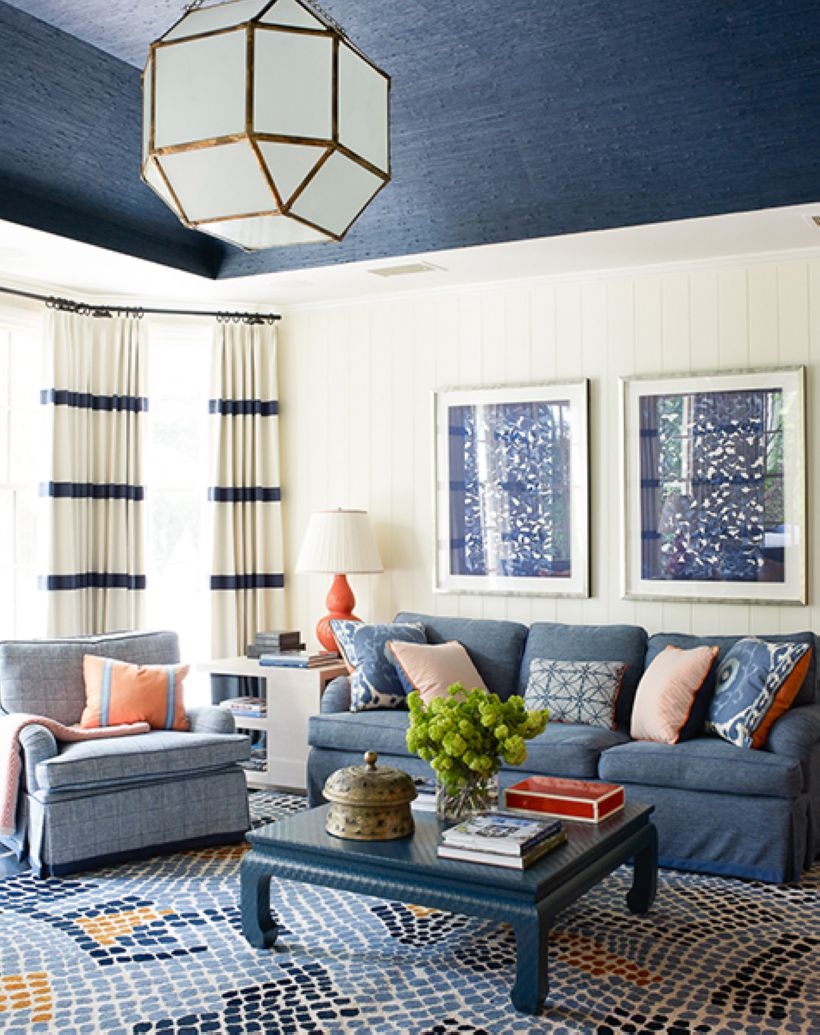 High ceilings accent wall with traditional and classic look 18