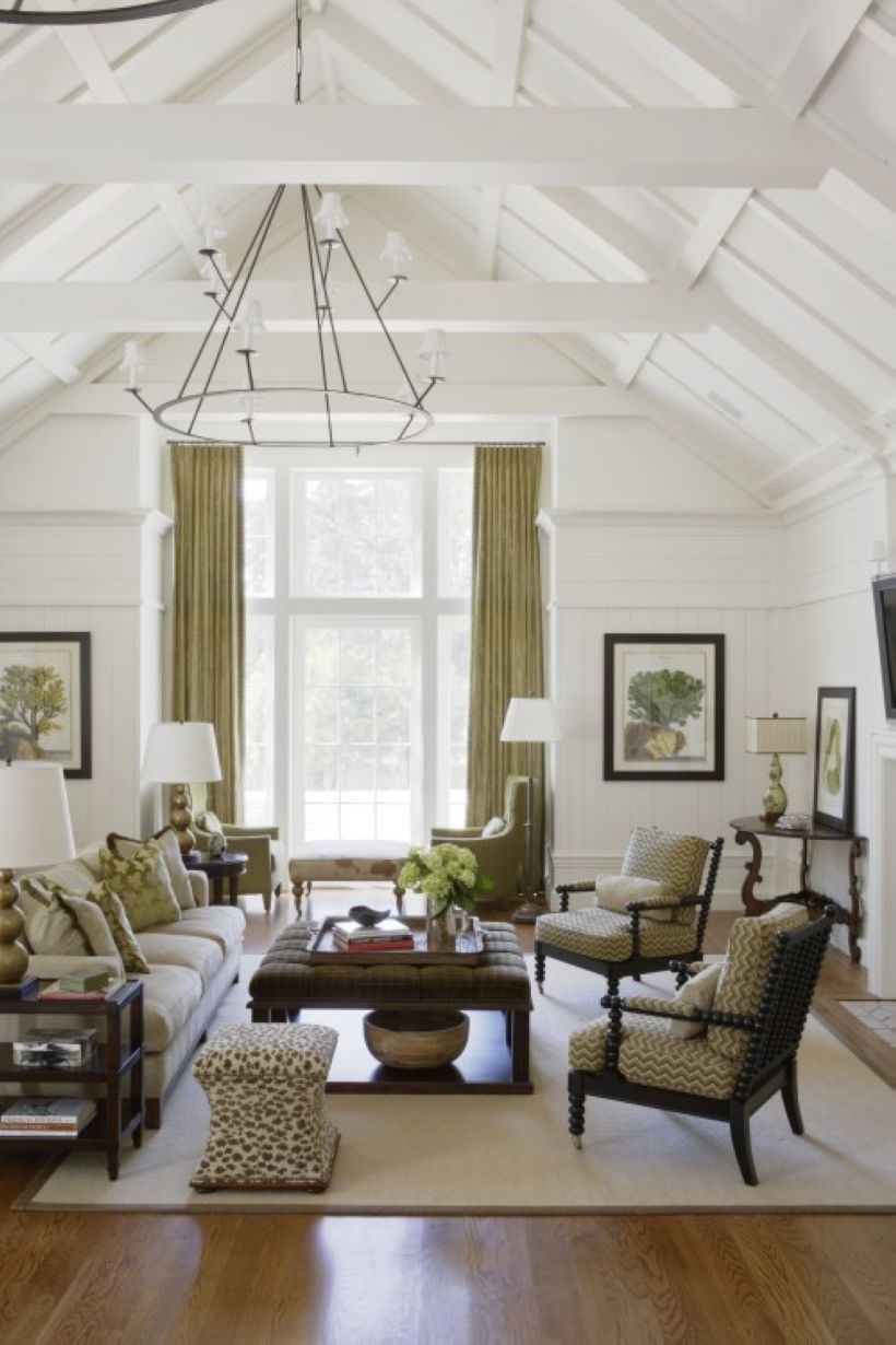High ceilings accent wall with traditional and classic look 29