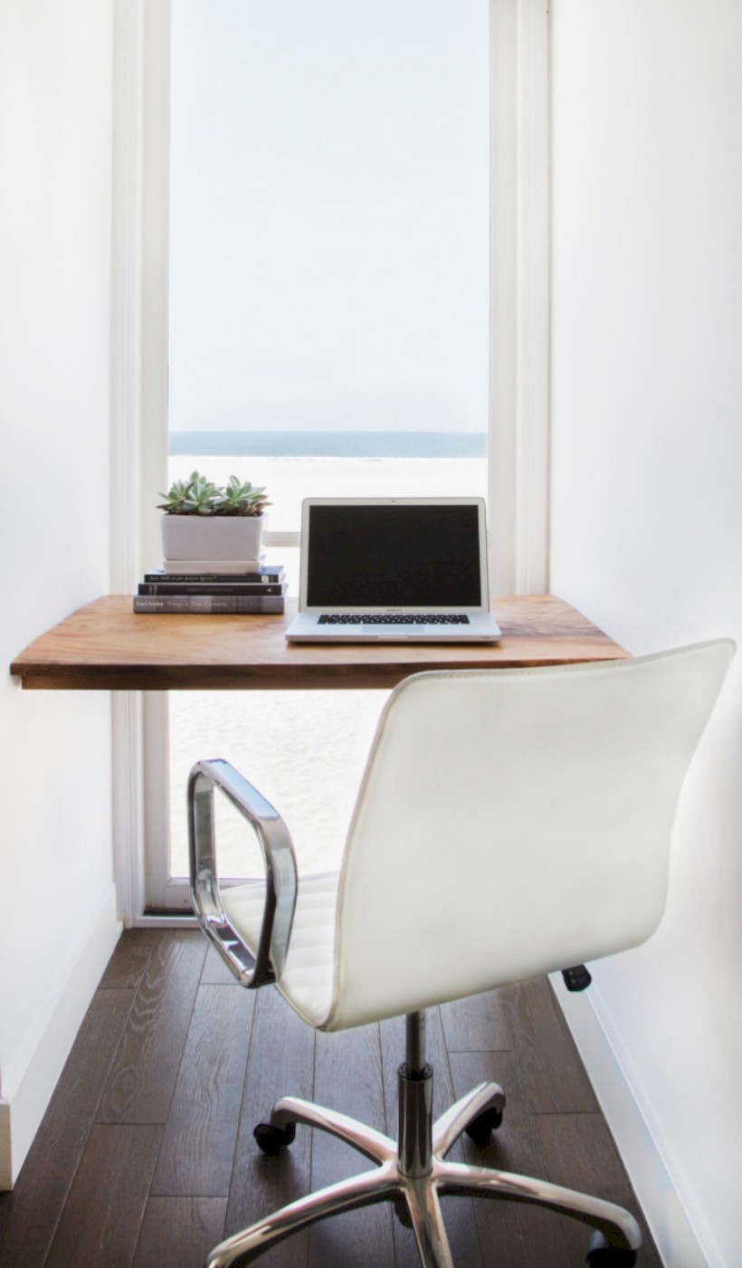 Neat and clean minimalist workspace design ideas for your home 05