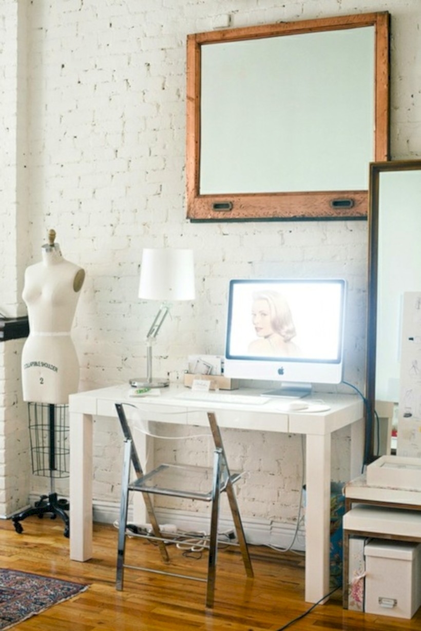 Neat and clean minimalist workspace design ideas for your home 21