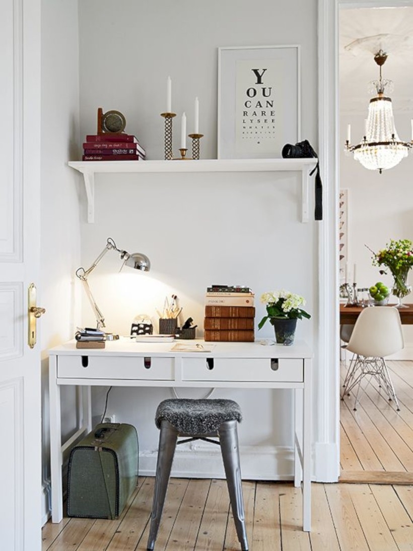 Neat and clean minimalist workspace design ideas for your home 24