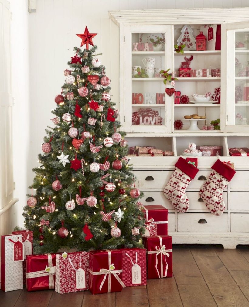 Non-traditional christmas tree to give to your home 31