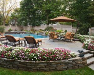 Outdoor garden decor landscaping flower beds ideas 09