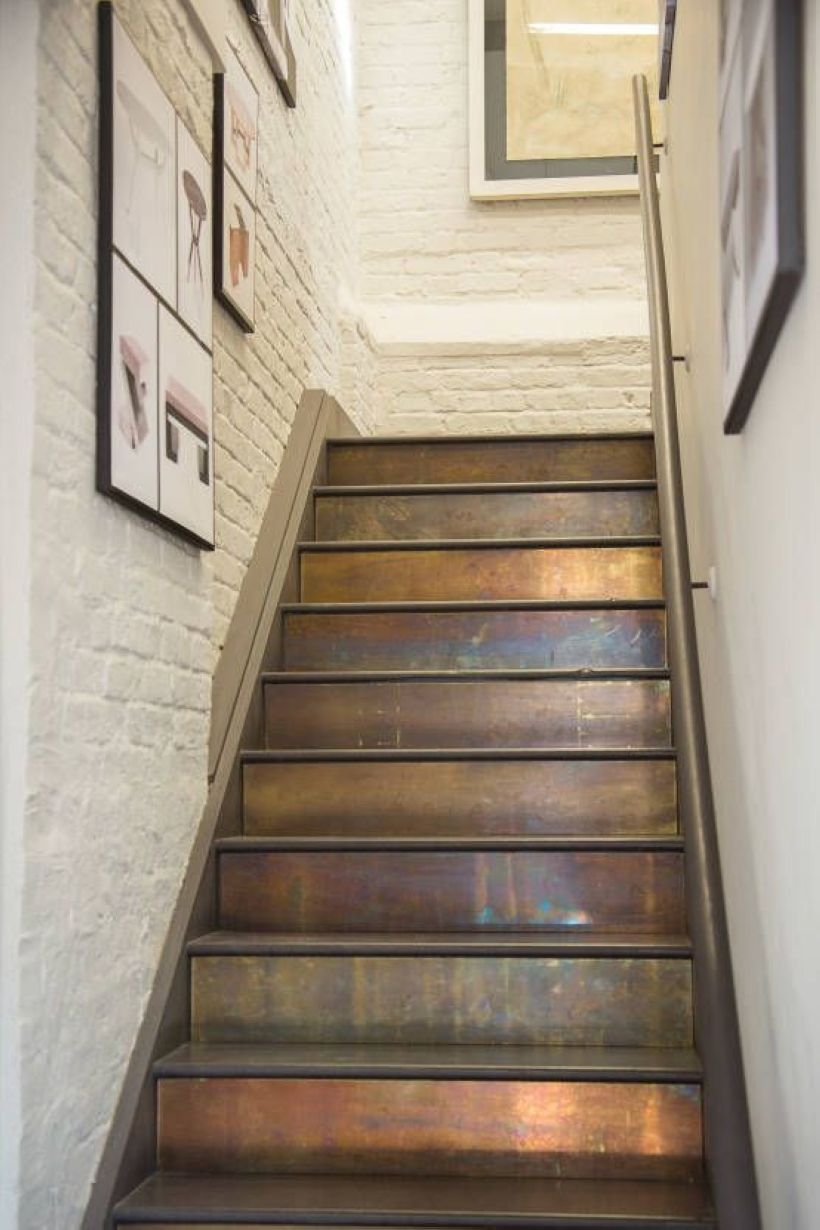 Painted staircase ideas which make your stairs look new 06