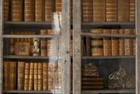 Pieces to create a stylish bookcase instantly 04