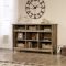 Pieces to create a stylish bookcase instantly 37