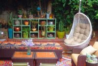 Shabby chic and bohemian garden ideas 05