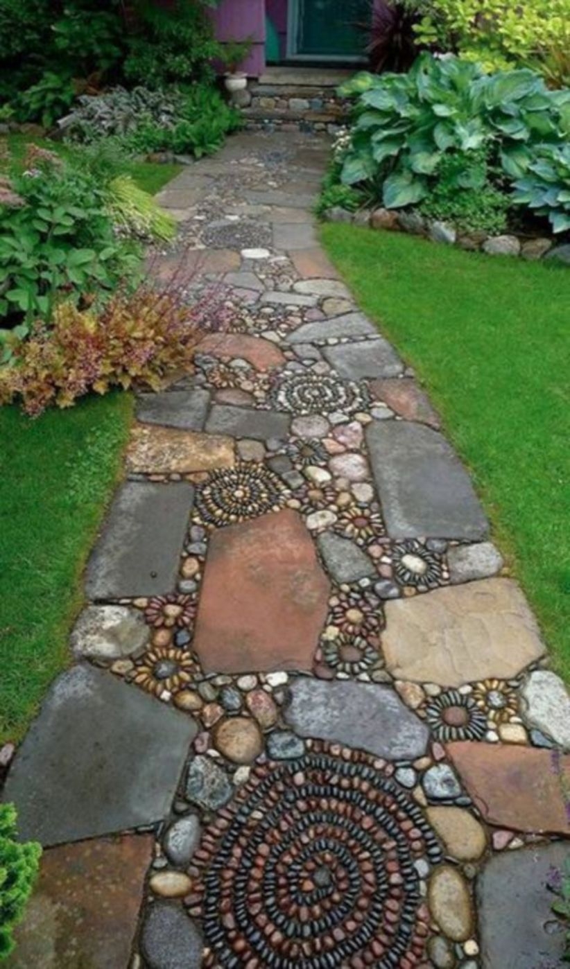 Shabby chic and bohemian garden ideas 33