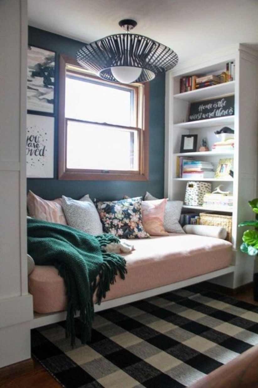 Stunning bookshelves ideas for bedroom decoration 13