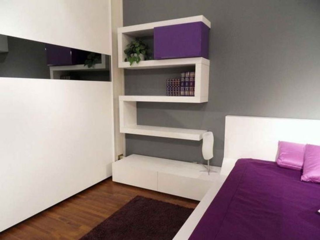 Stunning bookshelves ideas for bedroom decoration 24
