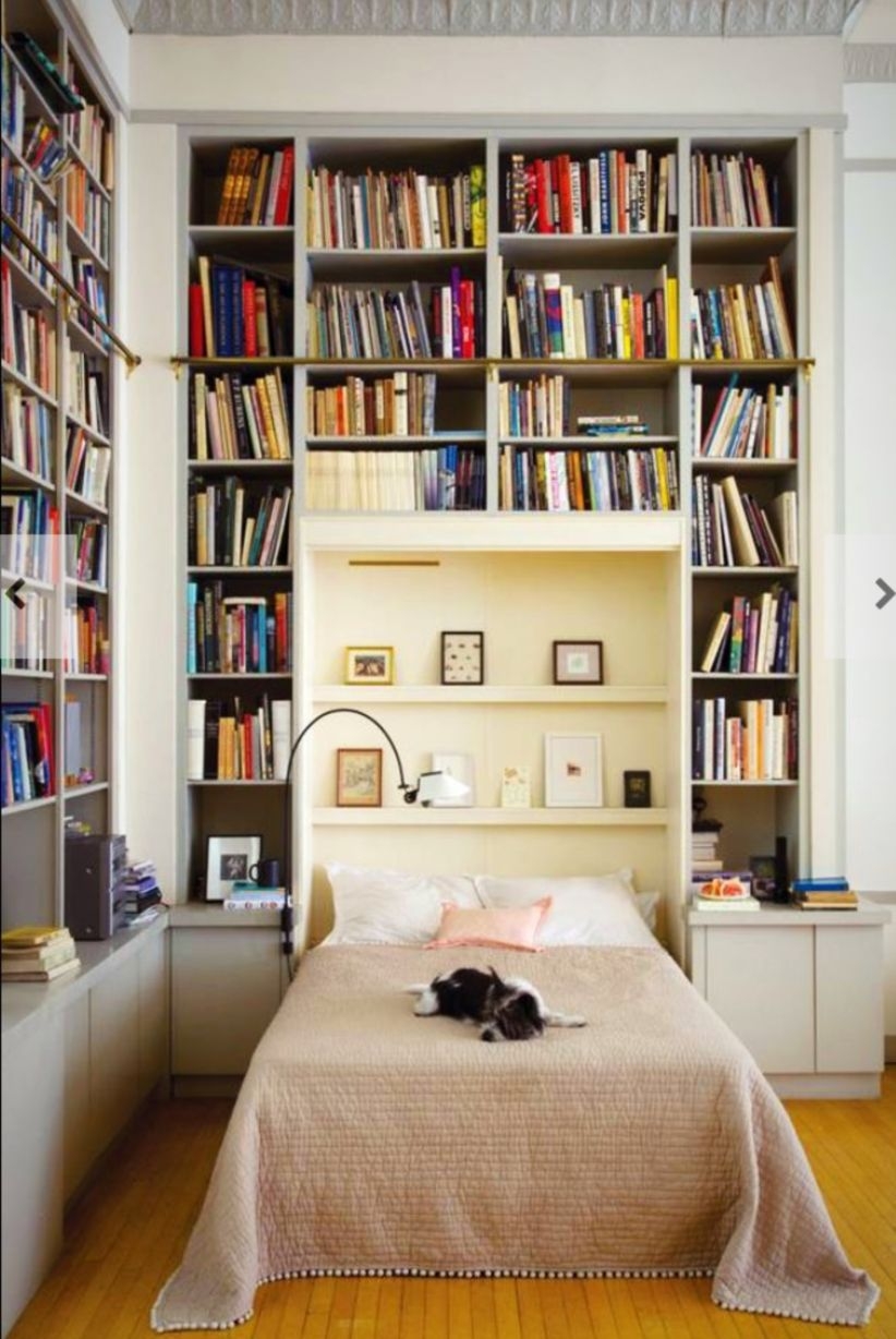 Stunning bookshelves ideas for bedroom decoration 38