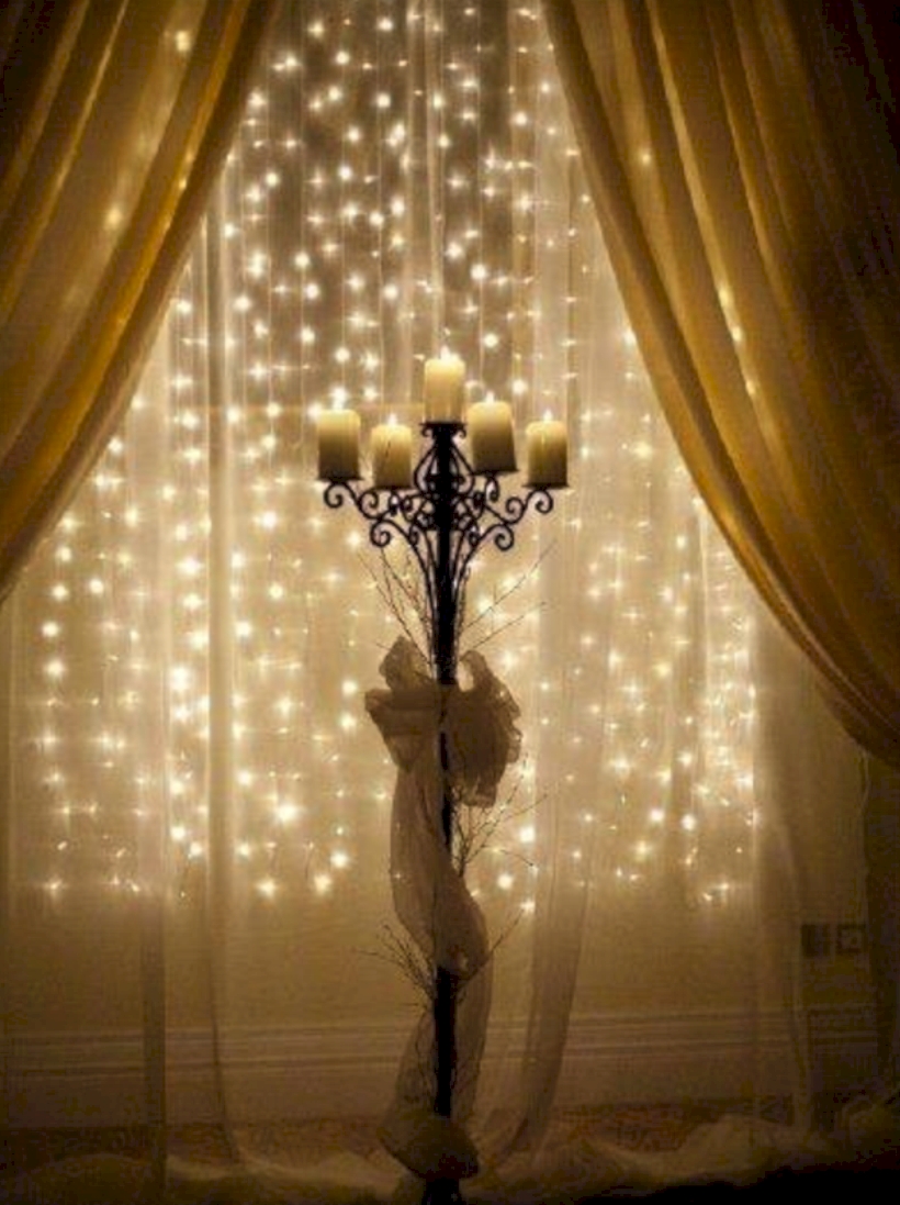 Twinkly ways to light up your home with christmas fairy light 06