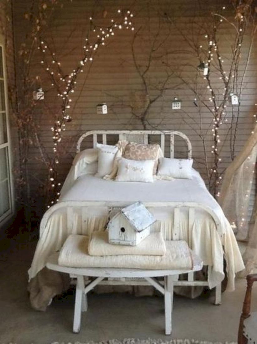 Twinkly ways to light up your home with christmas fairy light 27