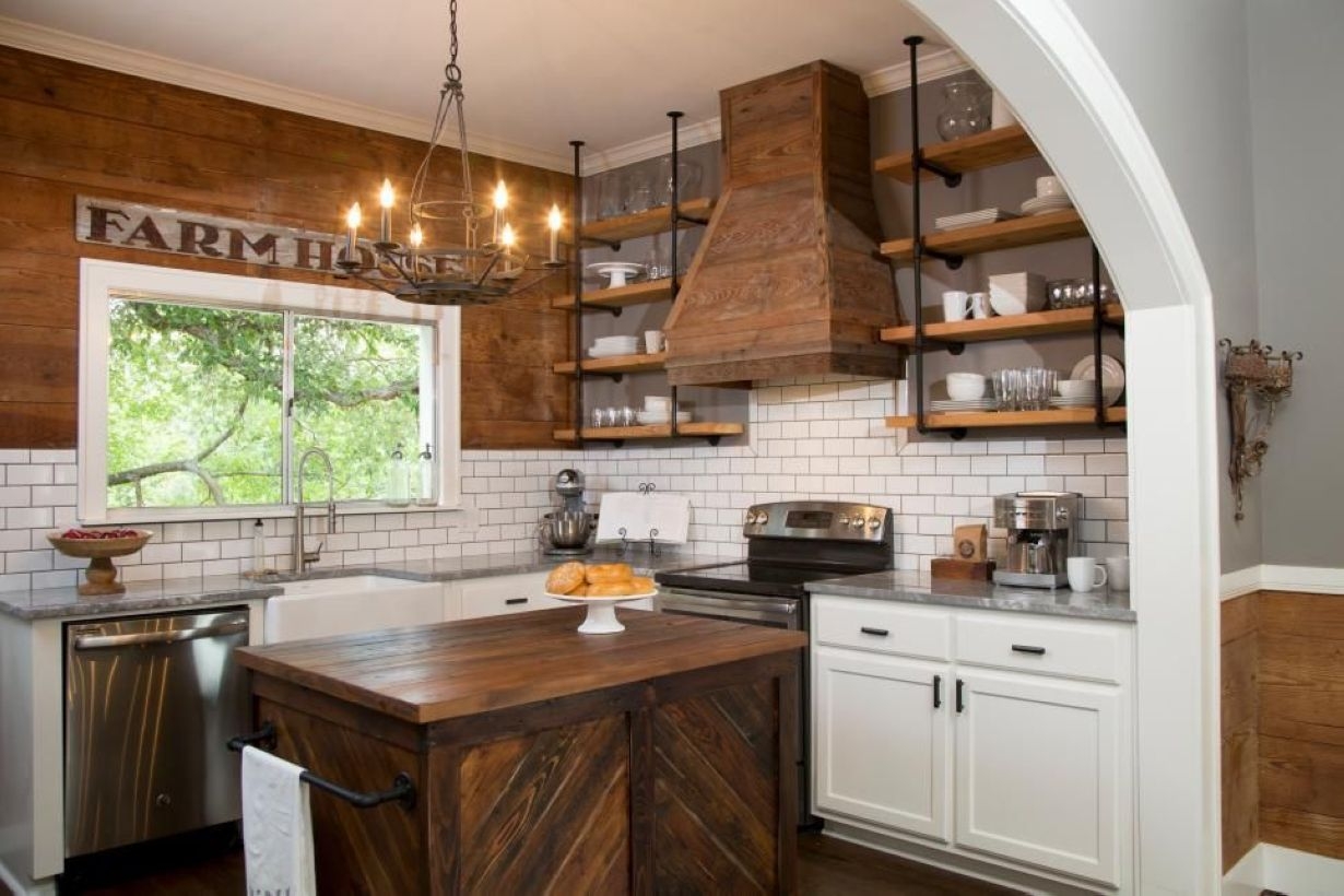 Ways to incorporate shiplap into your home 03