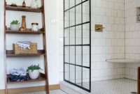 Floor tile and shower door for bathroom