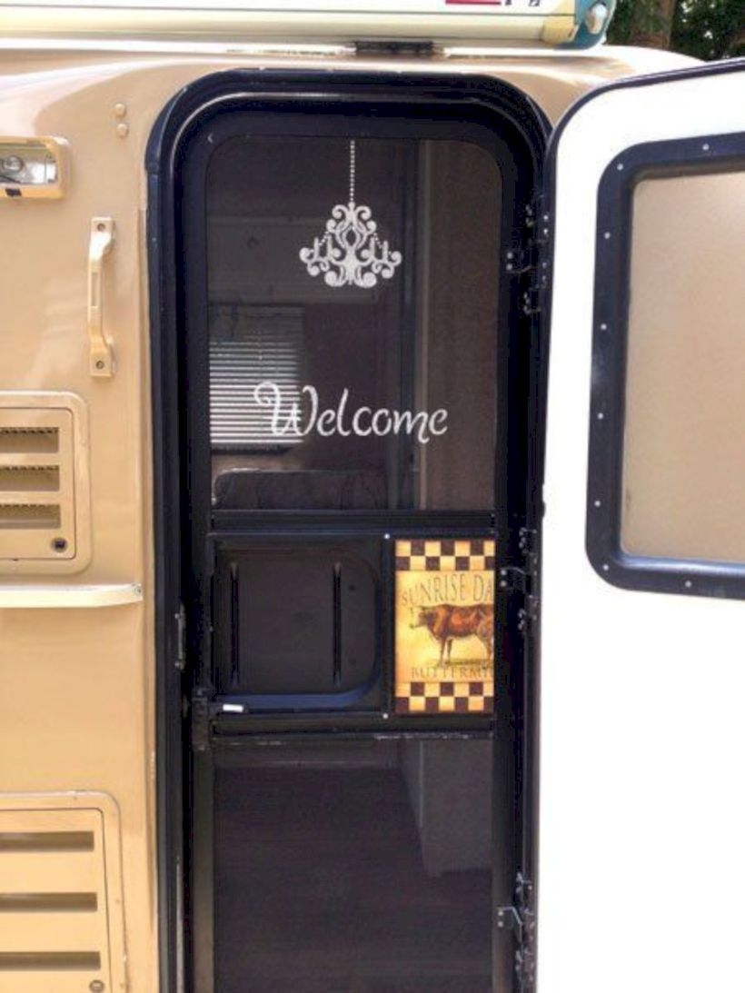 Stenciling the screen door on a casita travel trailer
