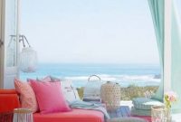 Relaxing outdoor living spaces that feel inviting