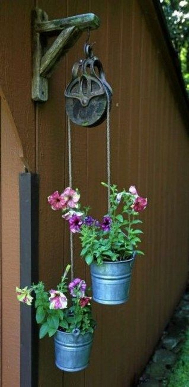 6. old pulley