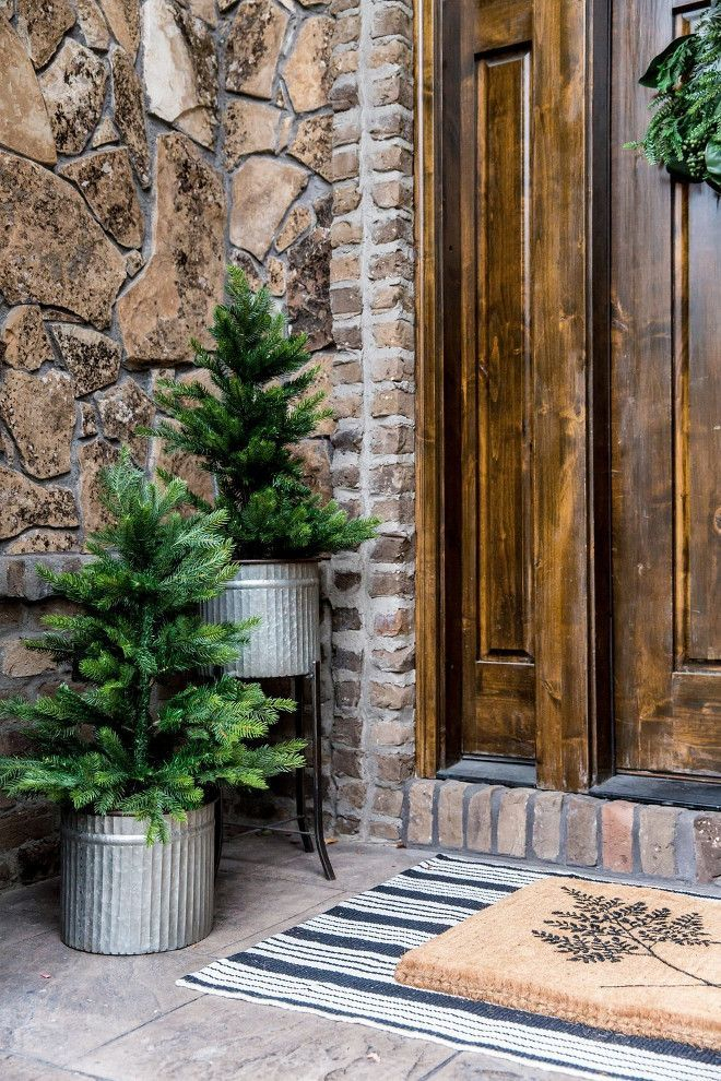 Adorable christmas porch décoration ideas 13