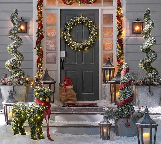 Adorable christmas porch décoration ideas 28
