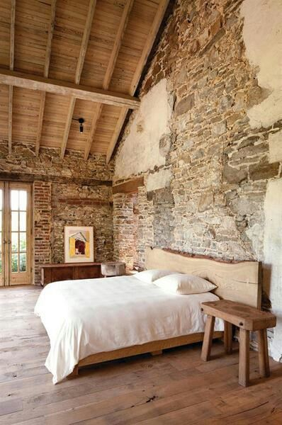 Classic and vintage farmhouse bedroom ideas 05