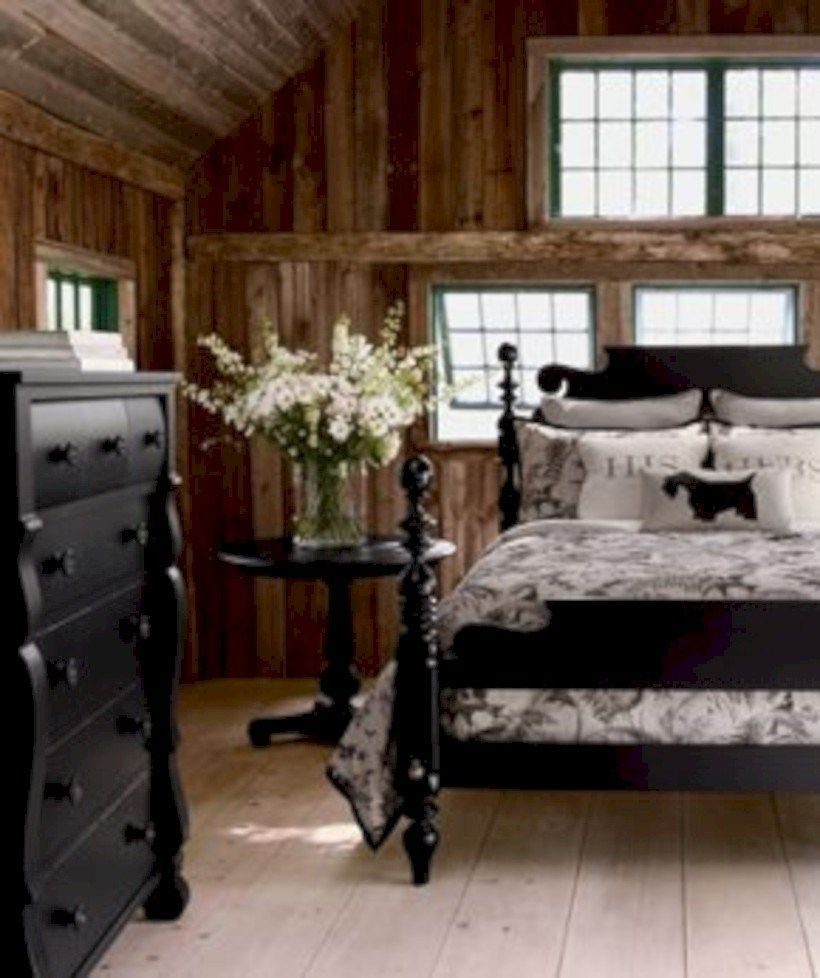 Classic and vintage farmhouse bedroom ideas 06
