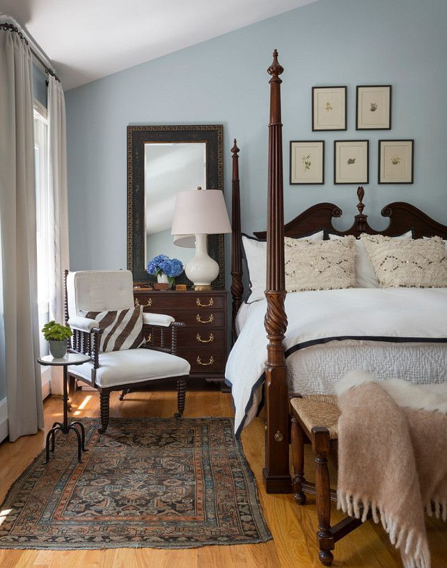 Classic and vintage farmhouse bedroom ideas 38