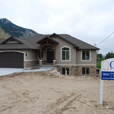 Exterior paint colors for house with brown roof 26
