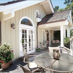 Exterior paint colors for house with brown roof 33