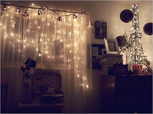 Awesome string light ideas for bedroom 17