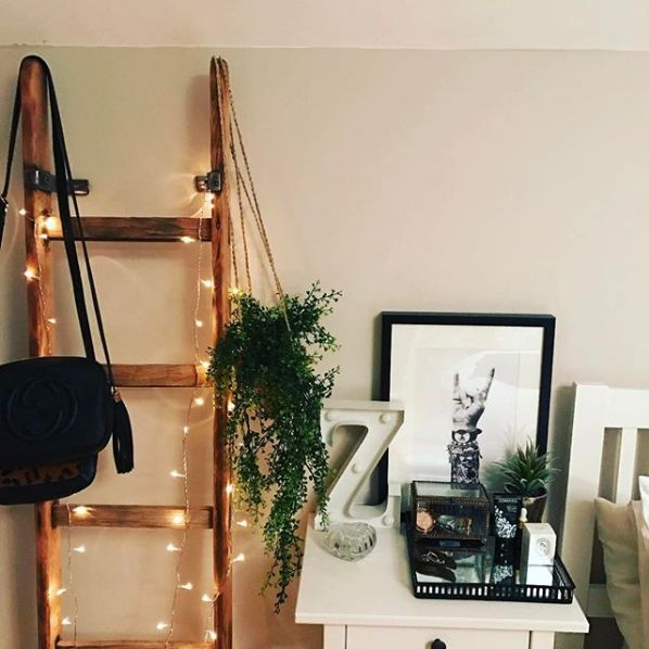 Awesome string light ideas for bedroom 44