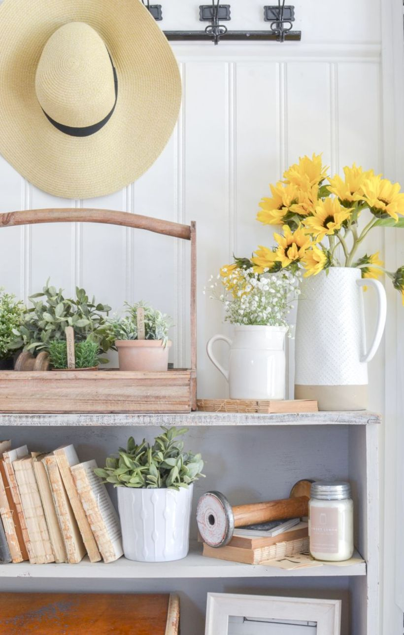 Beautiful farmhouse decor ideas for summer 19
