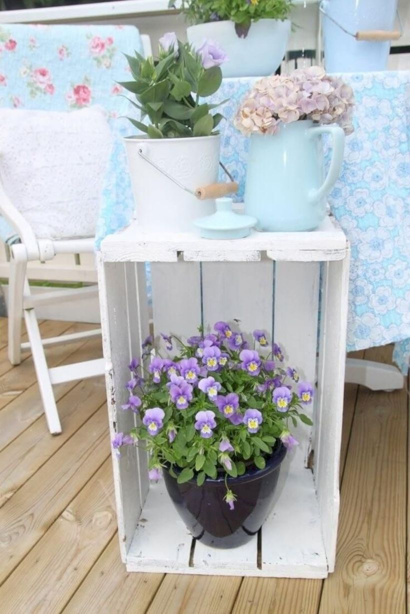 Beautiful farmhouse decor ideas for summer 20
