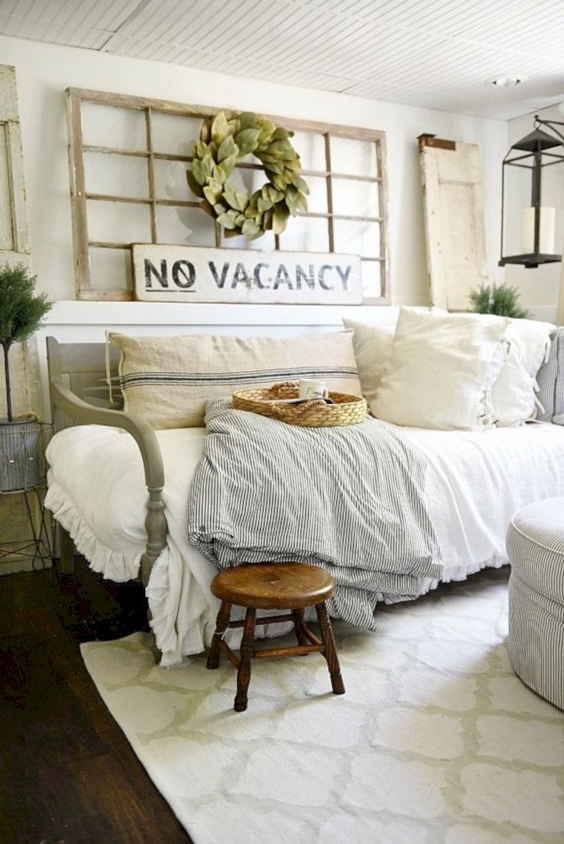 Beautiful farmhouse decor ideas for summer 24