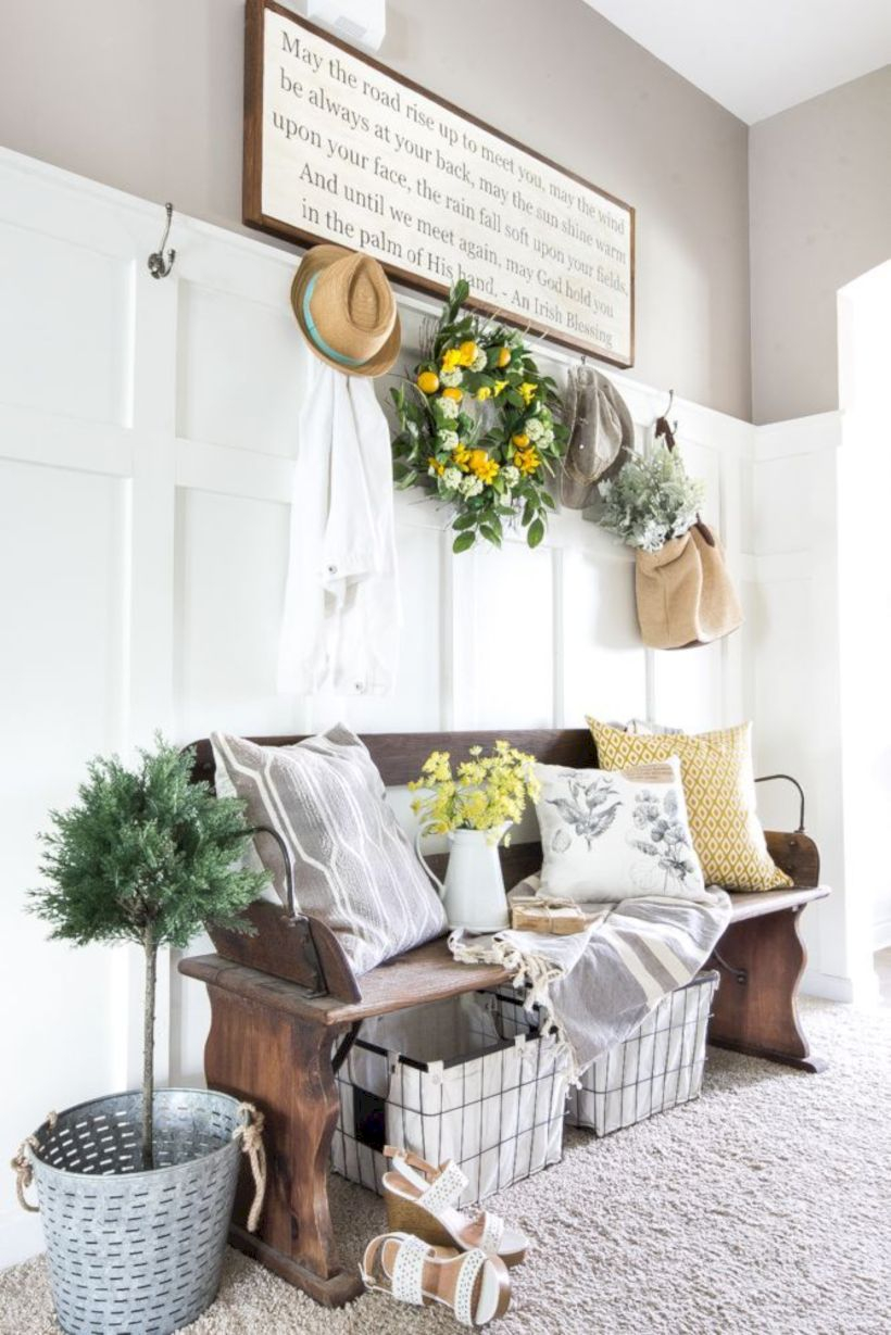 Beautiful farmhouse decor ideas for summer 48