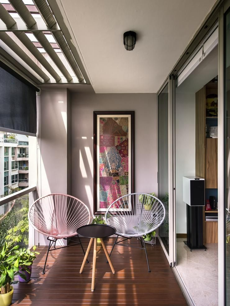 Creative small balcony design ideas for spring 20