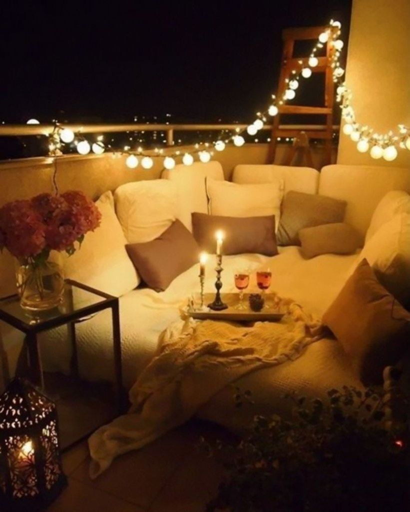 Creative small balcony design ideas for spring 41