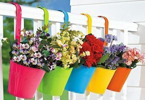 Creative small balcony design ideas for spring 49
