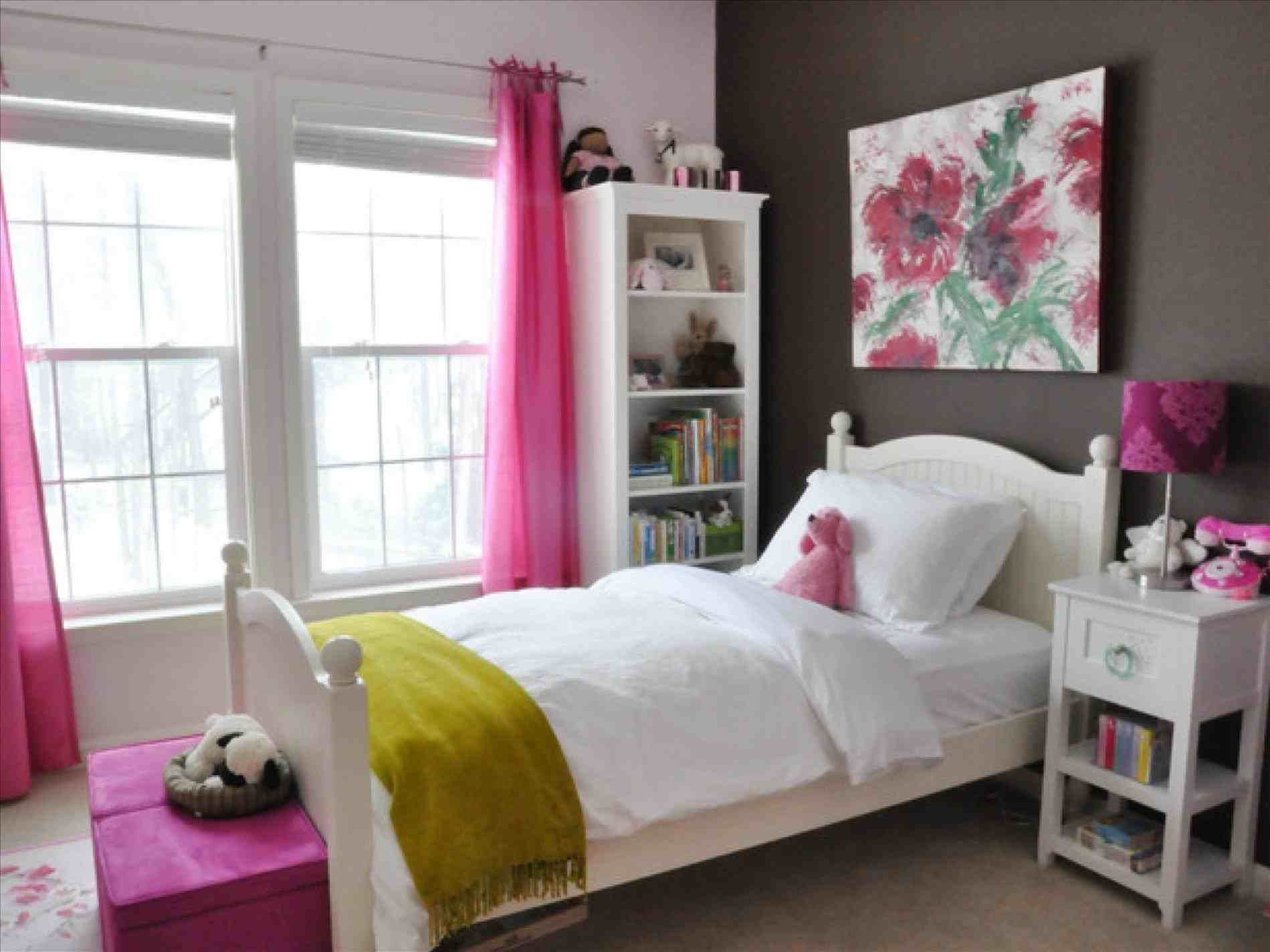 Cute girls bedroom ideas for small rooms 35