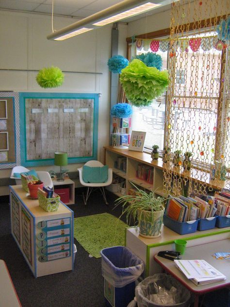Gorgeous classroom design ideas for back to school 39