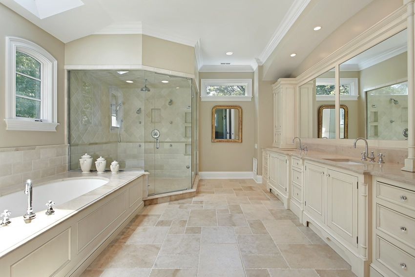 Luxury traditional bathroom design ideas for your classy room 07