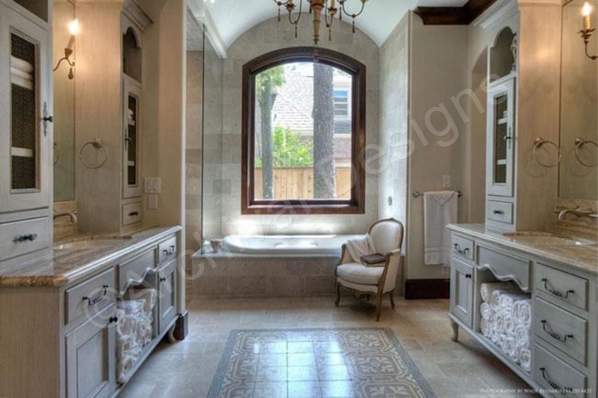Luxury traditional bathroom design ideas for your classy room 12