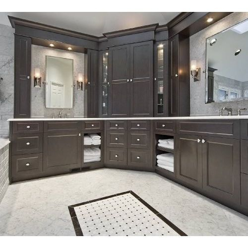 Luxury traditional bathroom design ideas for your classy room 28