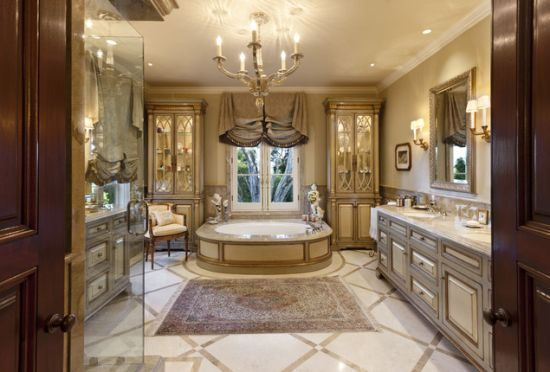 Luxury traditional bathroom design ideas for your classy room 50